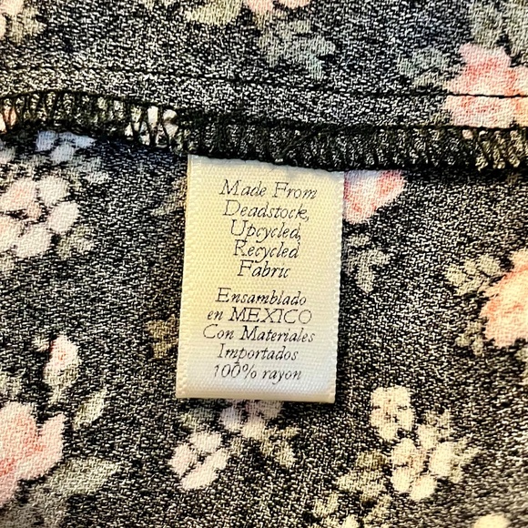 NWT - Christy Dawn - Simple Dawn Dress - Night Rosette - Petite Medium - Picture 5 of 6